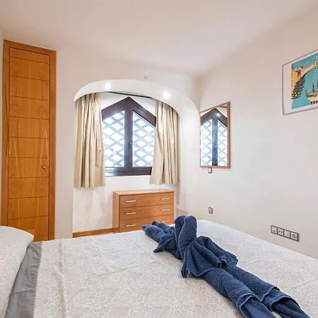 Adeje Paradise Oasis أذيخي