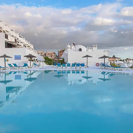 Adeje Paradise Oasis أذيخي